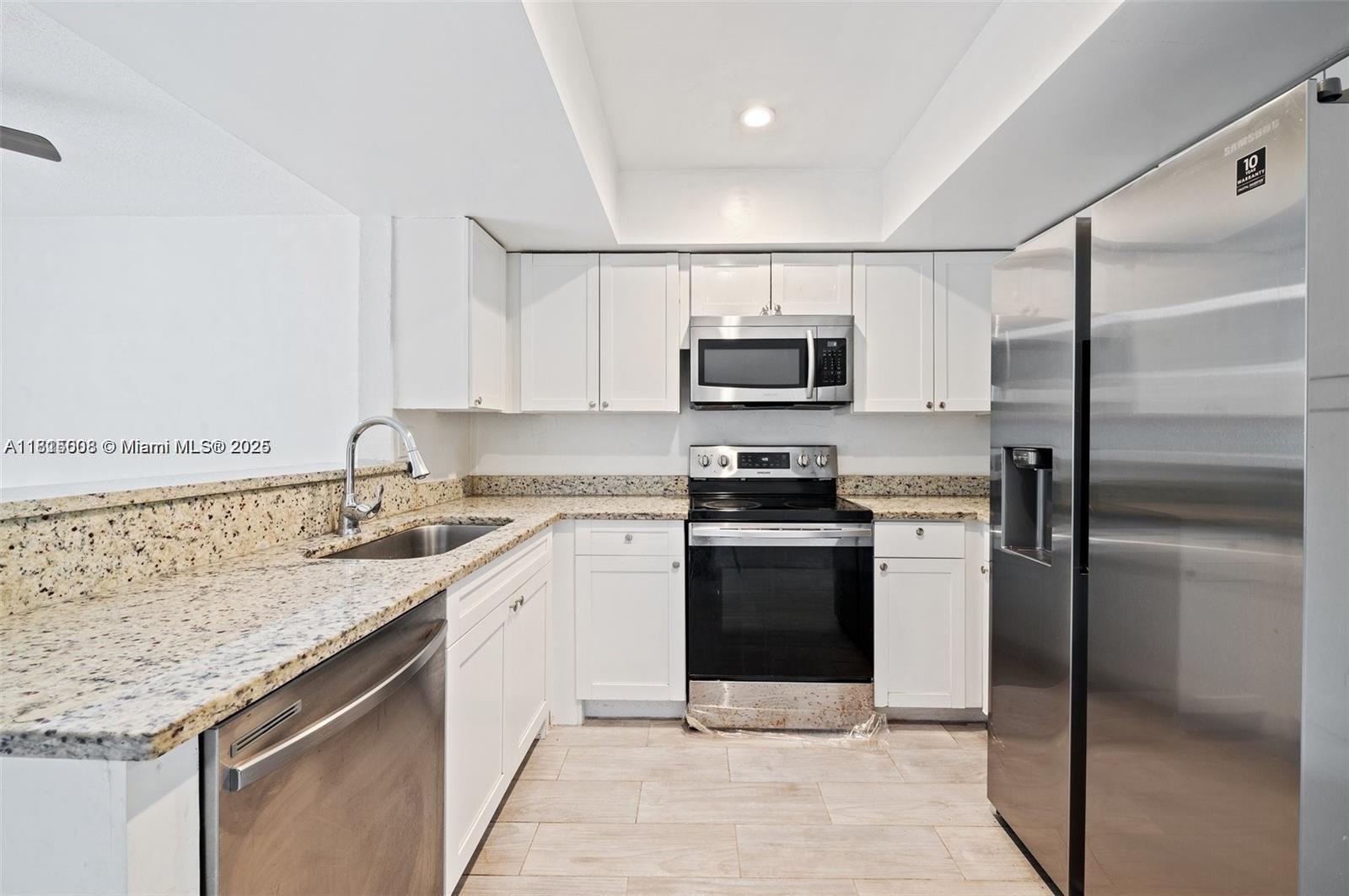 Property photo # 0