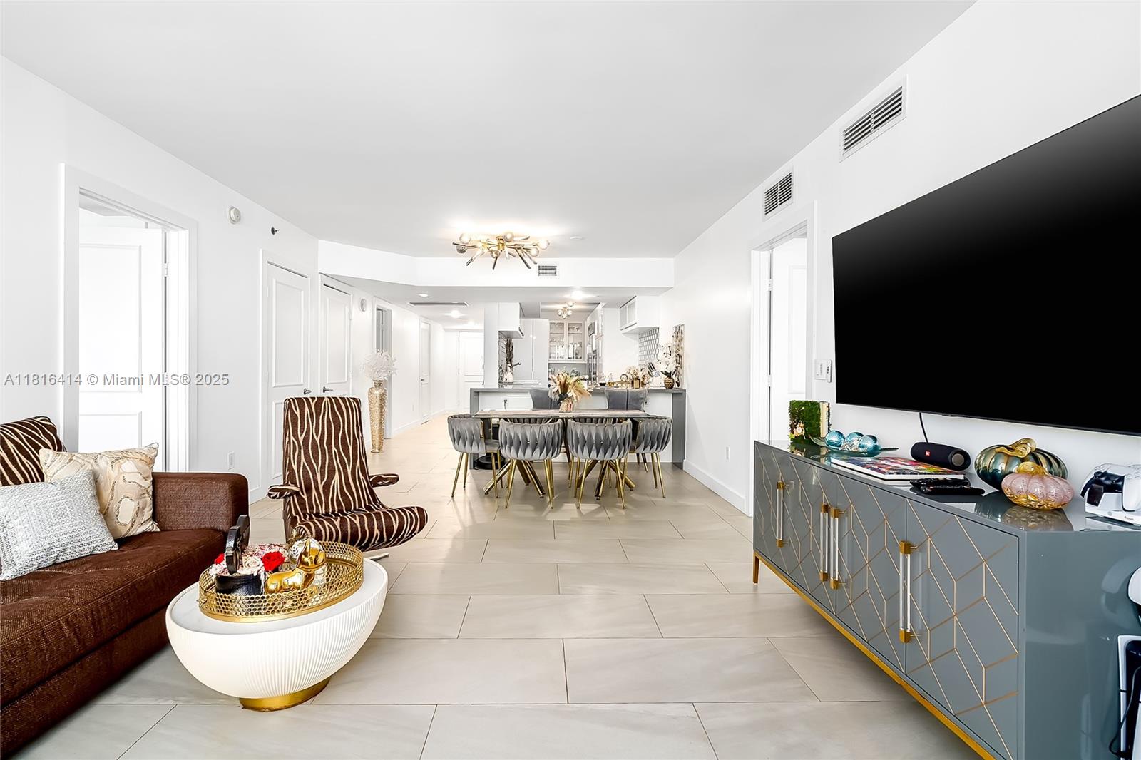 1800 S Ocean Dr #2208, Hallandale Beach, Florida image 6