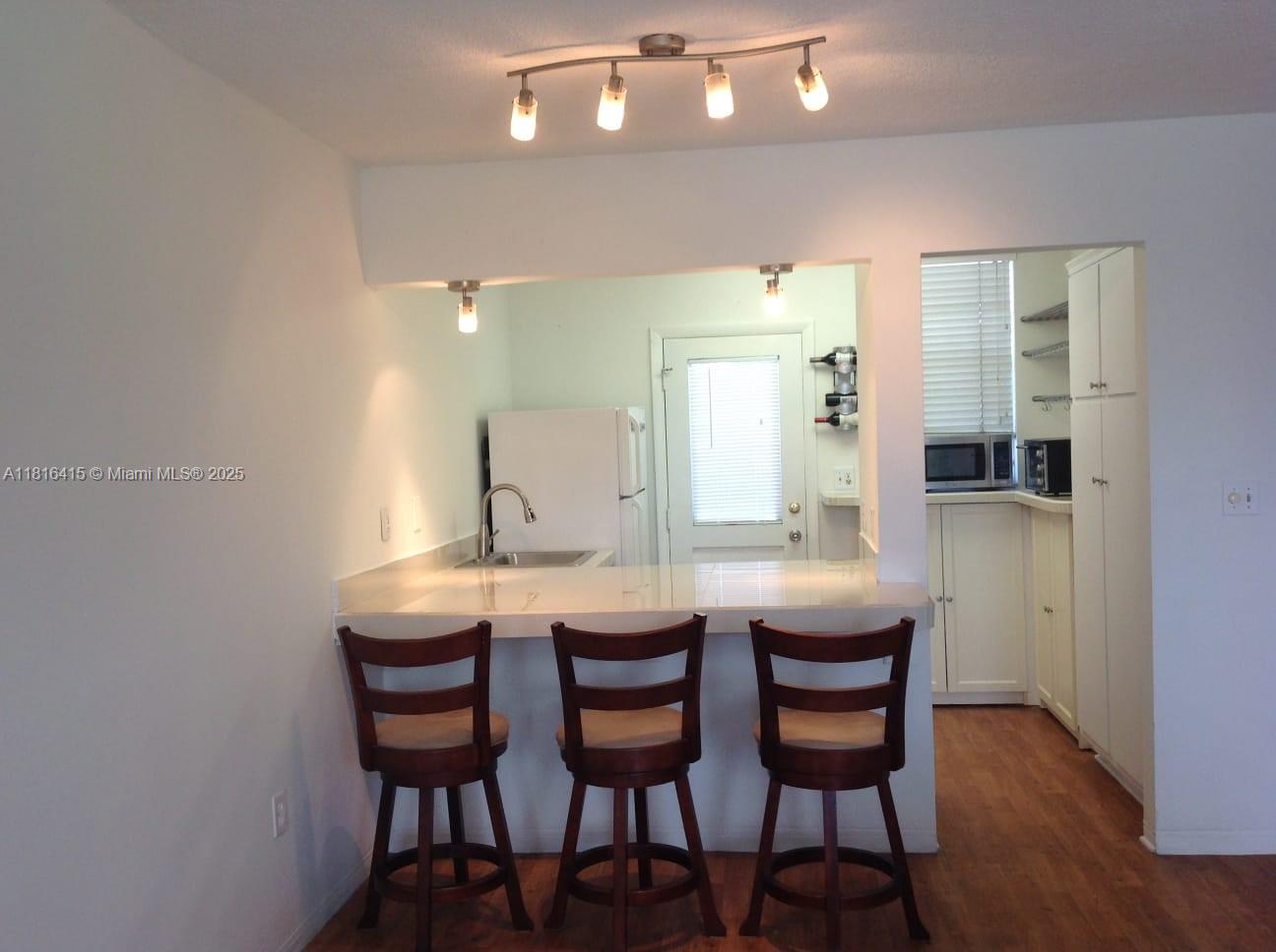 Property photo # 8