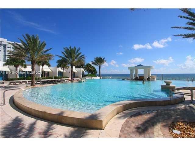 Property photo # 2