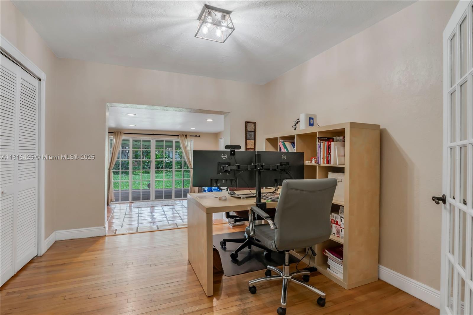 1110 Falcon Ave, Miami Springs, Florida image 25