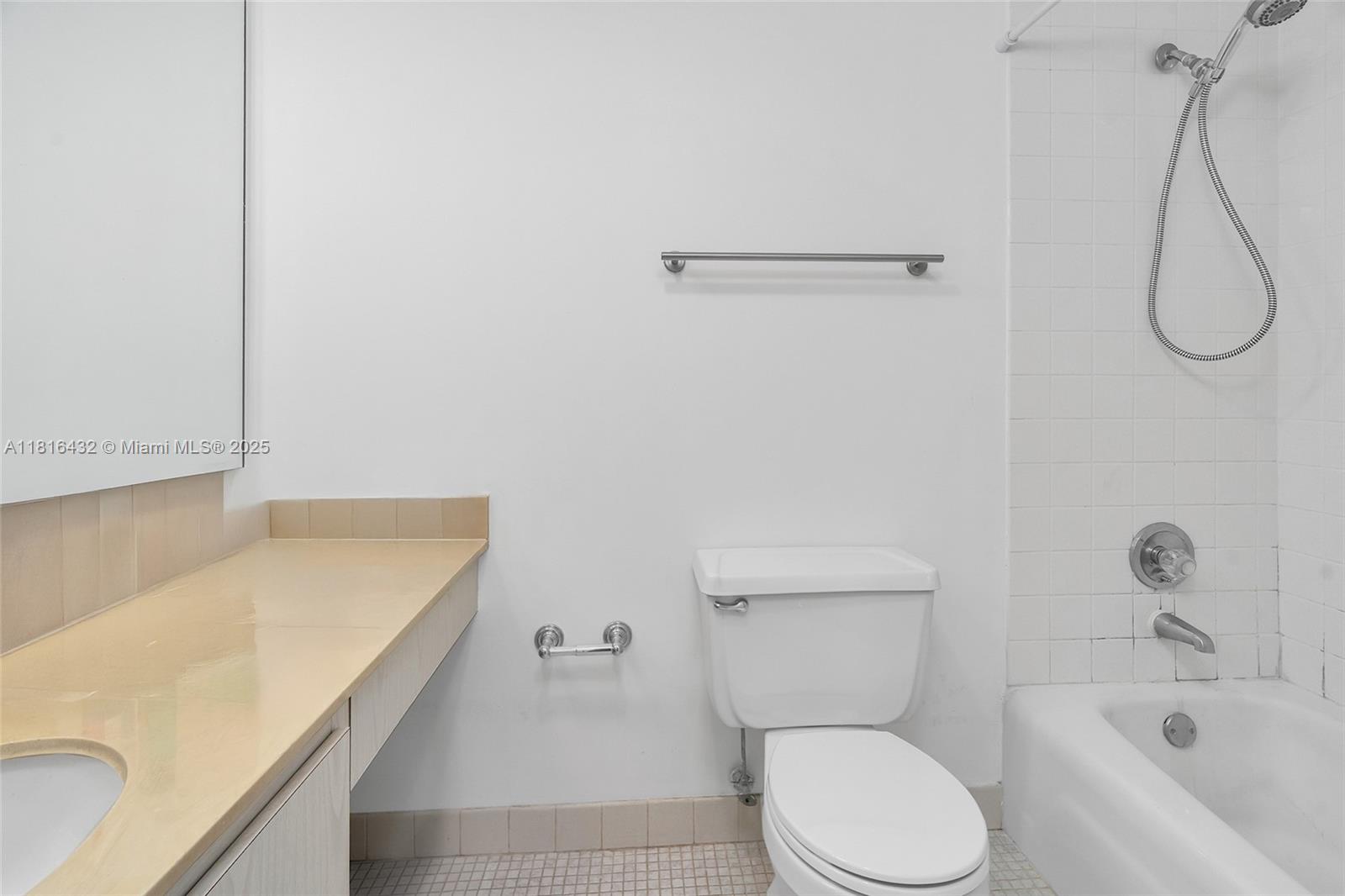 251 174th St #2115, Sunny Isles Beach, Florida image 19
