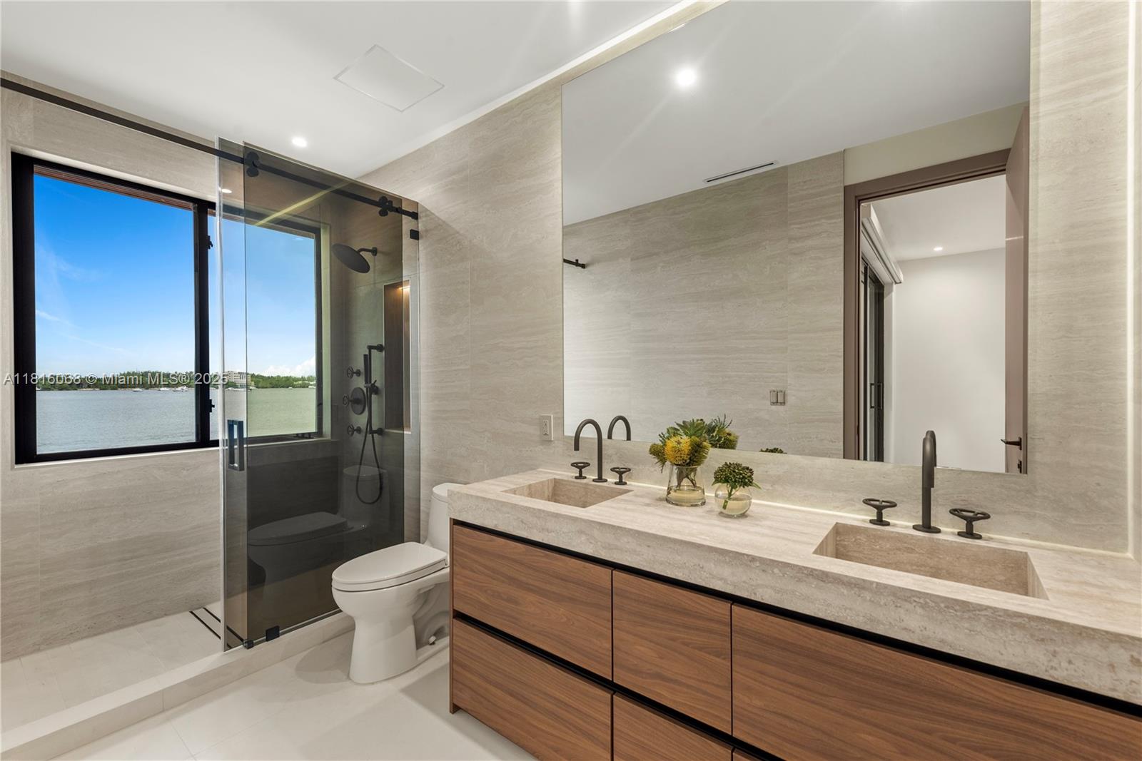 3209 NE 169th St, North Miami Beach, Florida image 30