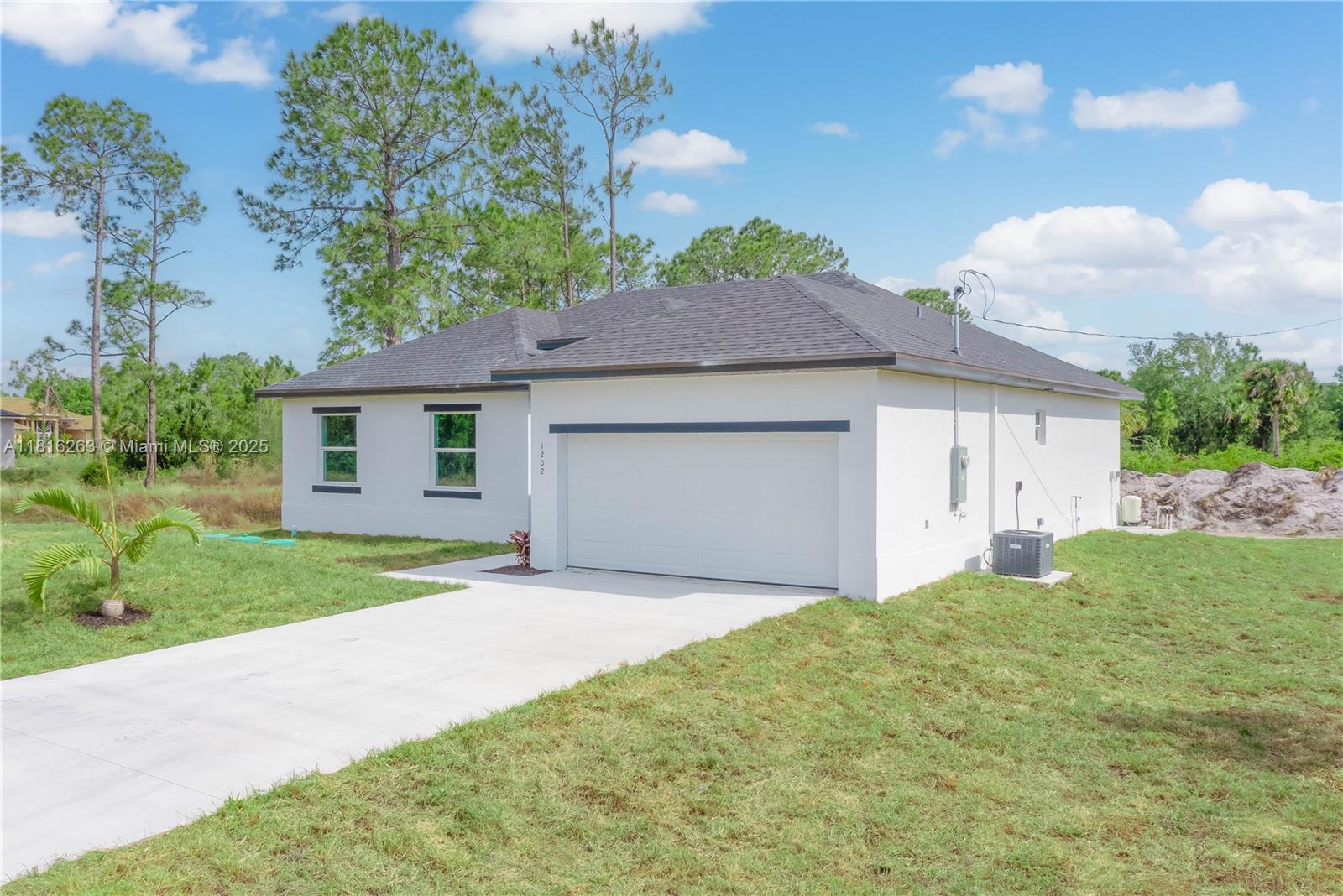 3417 71 St W, Lehigh Acres, Florida image 20