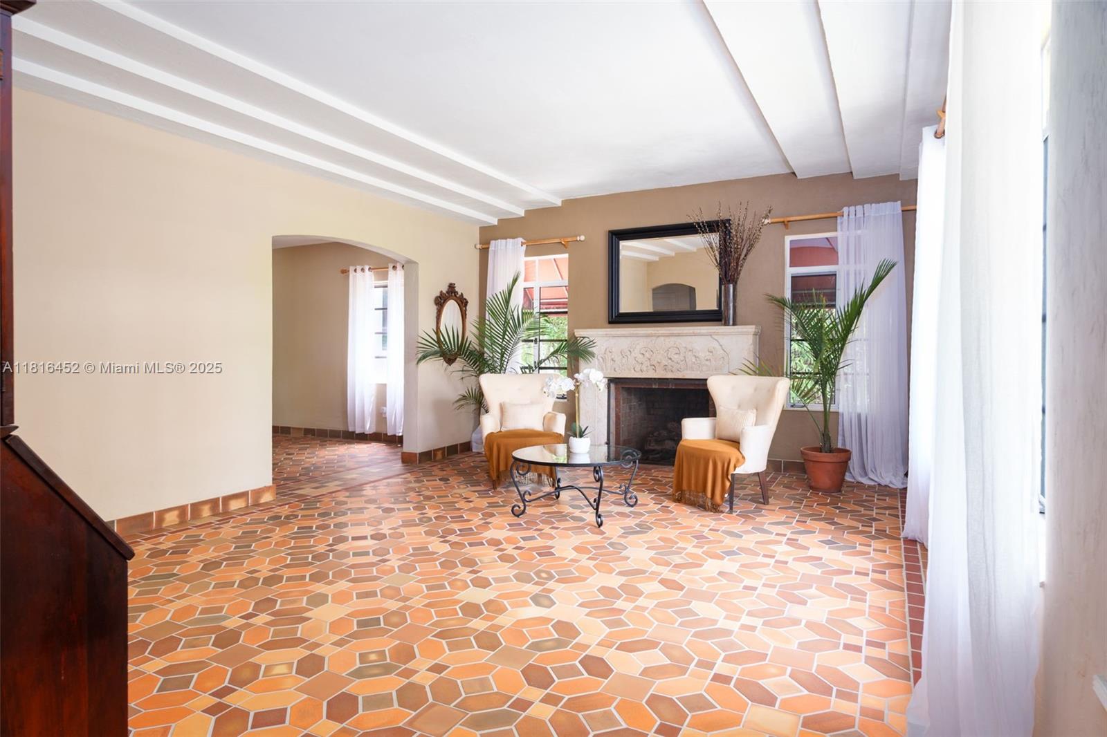 492 NE 55th St, Miami, Florida image 10