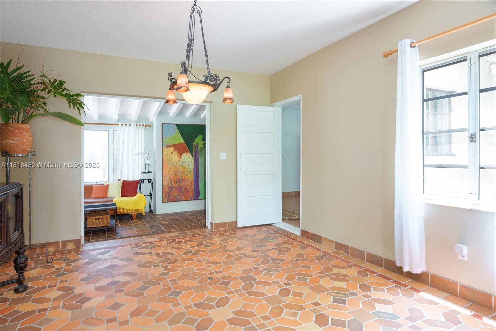 492 NE 55th St, Miami, Florida image 14