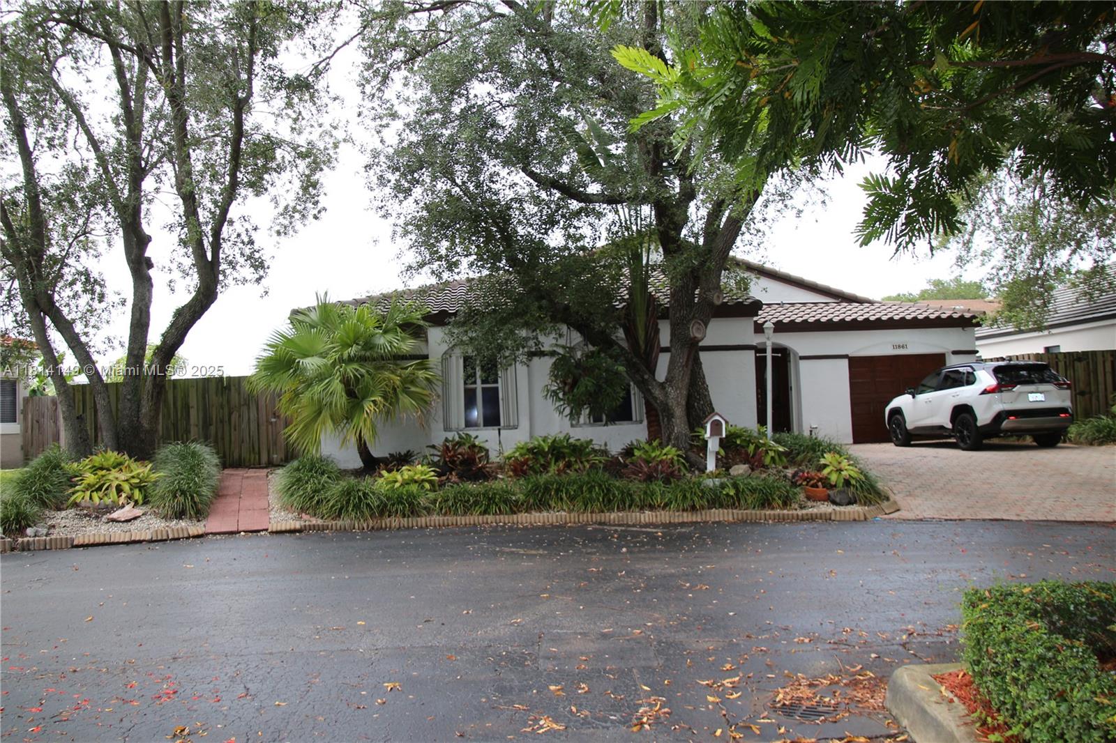 11861 SW 92nd Ln, Miami, Florida image 3
