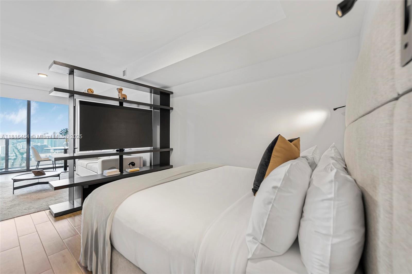 398 NE 5th St #4105, Miami, Florida image 10