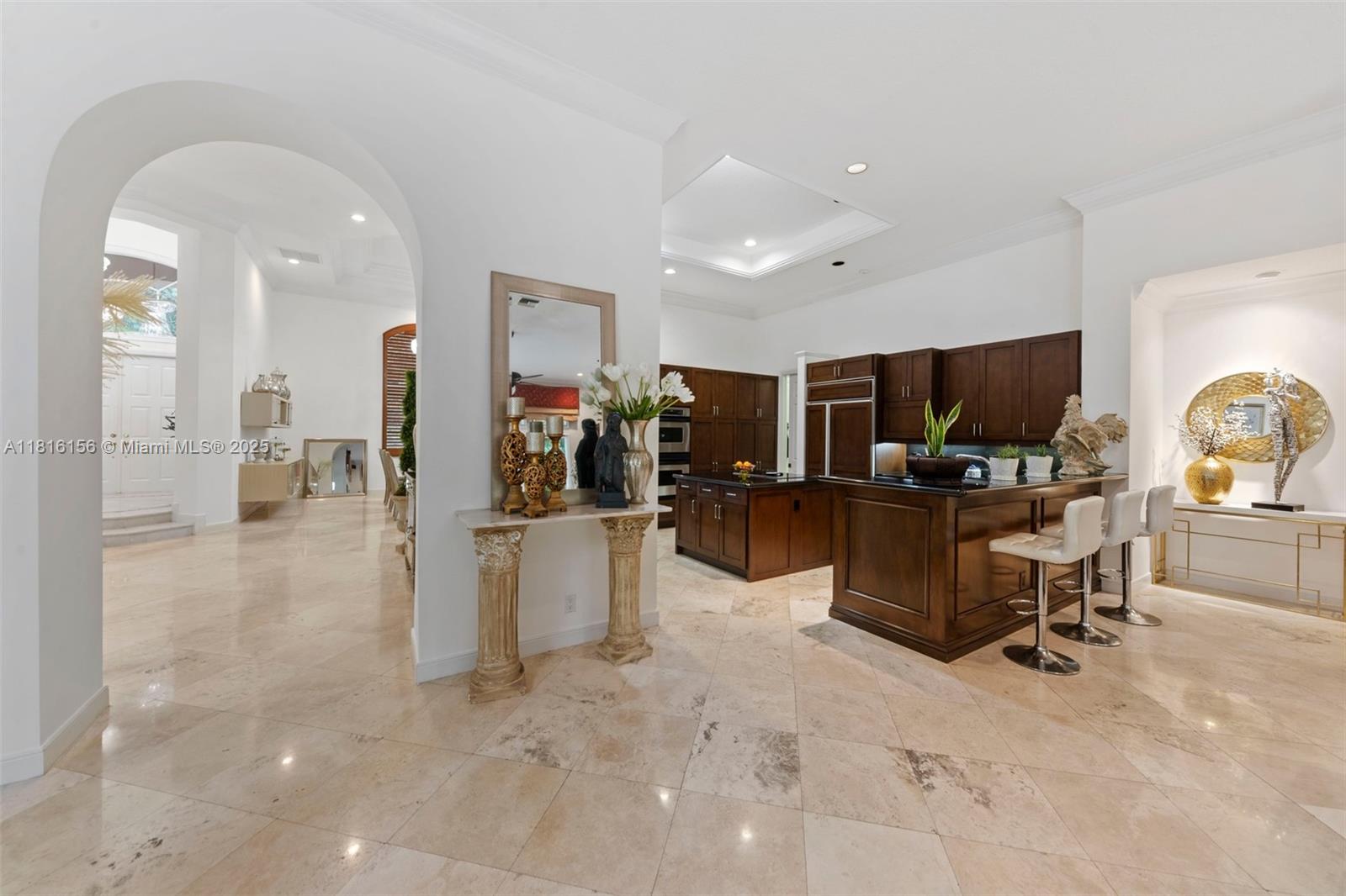 5640 Oakview Ter, Hollywood, Florida image 11