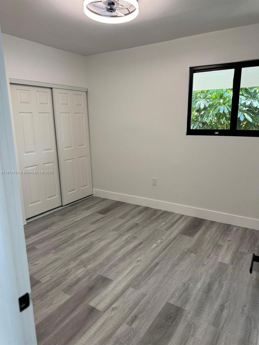2160 NW 30th St, Miami, Florida image 3