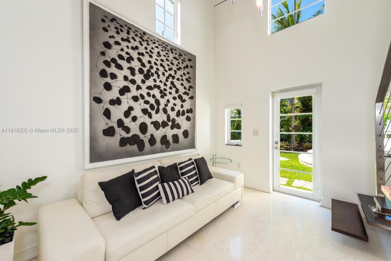 841 19th St, Miami Beach, Florida image 33