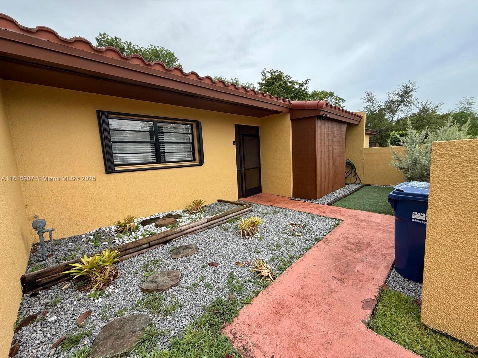 14734 SW 87th Ter, Miami, Florida image 1