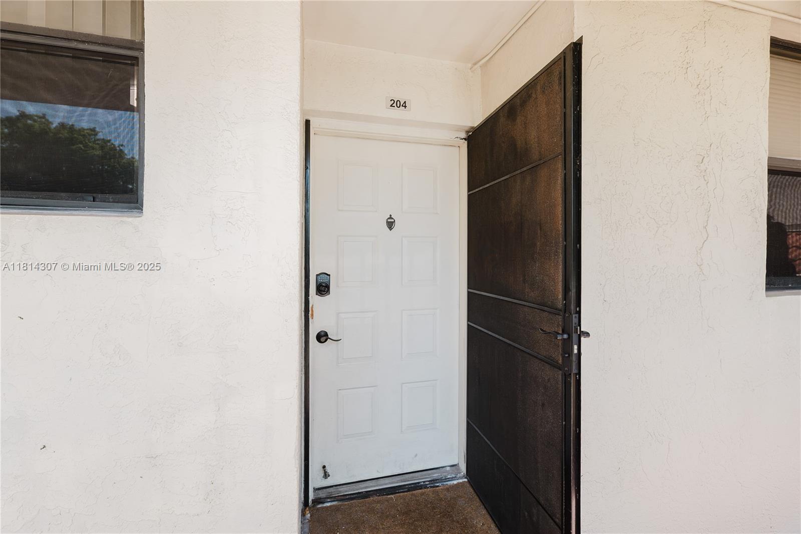 110 Lake Emerald Dr #204, Oakland Park, Florida image 22