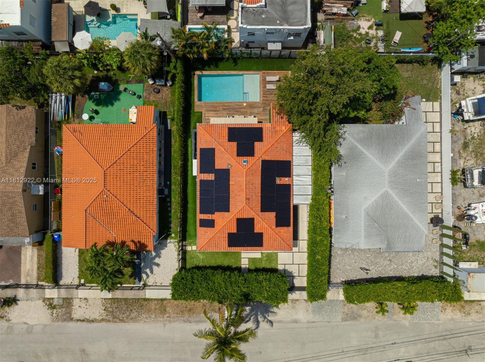 646 NE 83rd St, Miami, Florida image 16