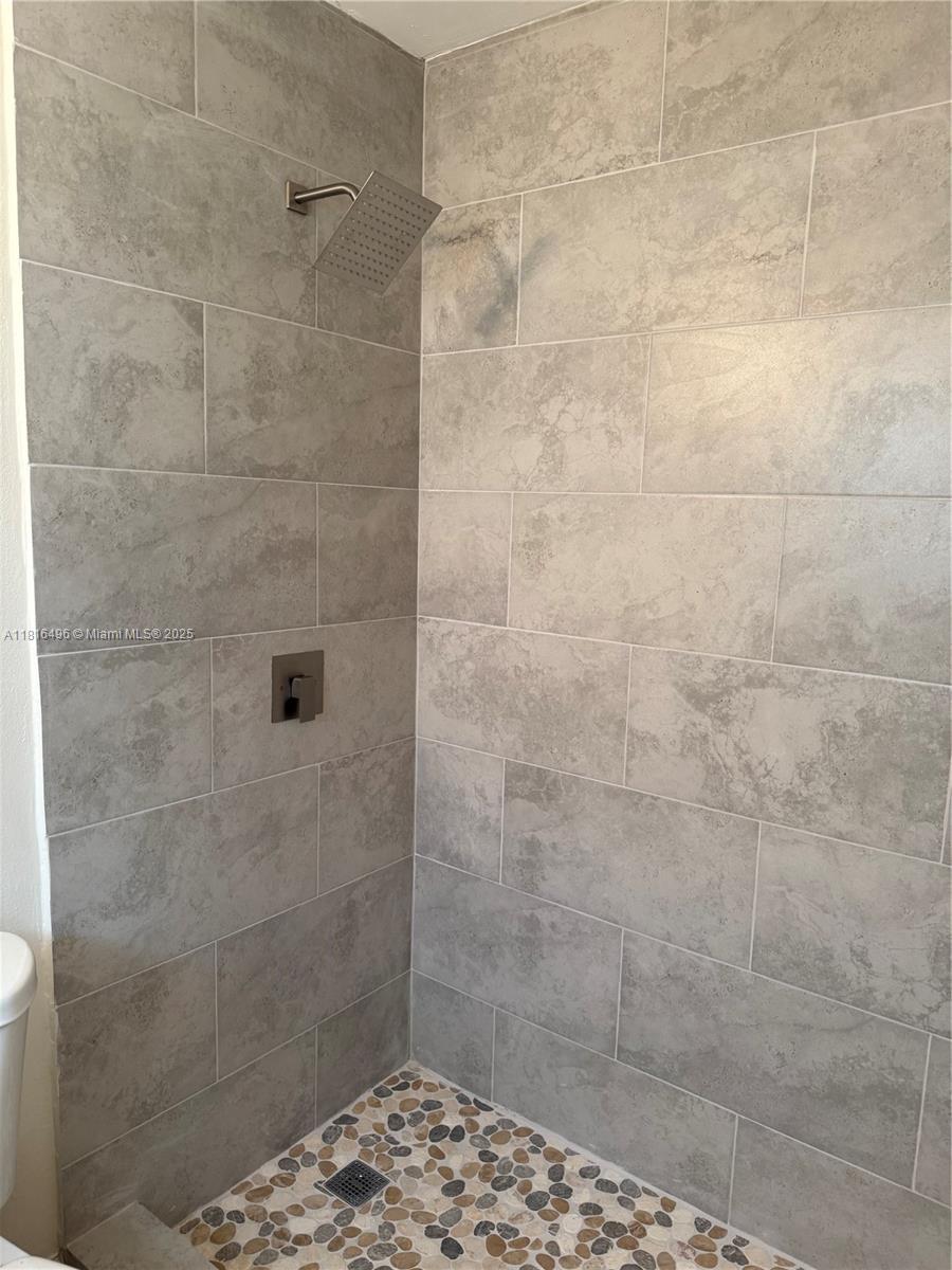 5156 NE 6th Ave #224, Oakland Park, Florida image 7