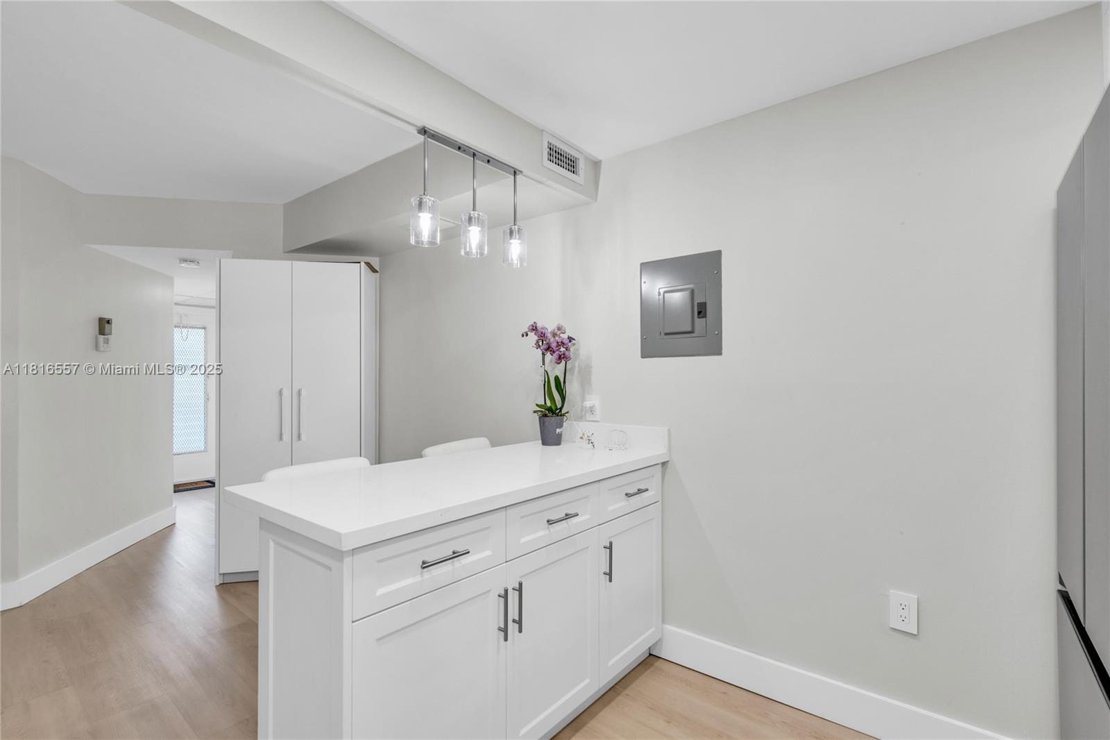 9091 Lime Bay Blvd #211, Tamarac, Florida image 16