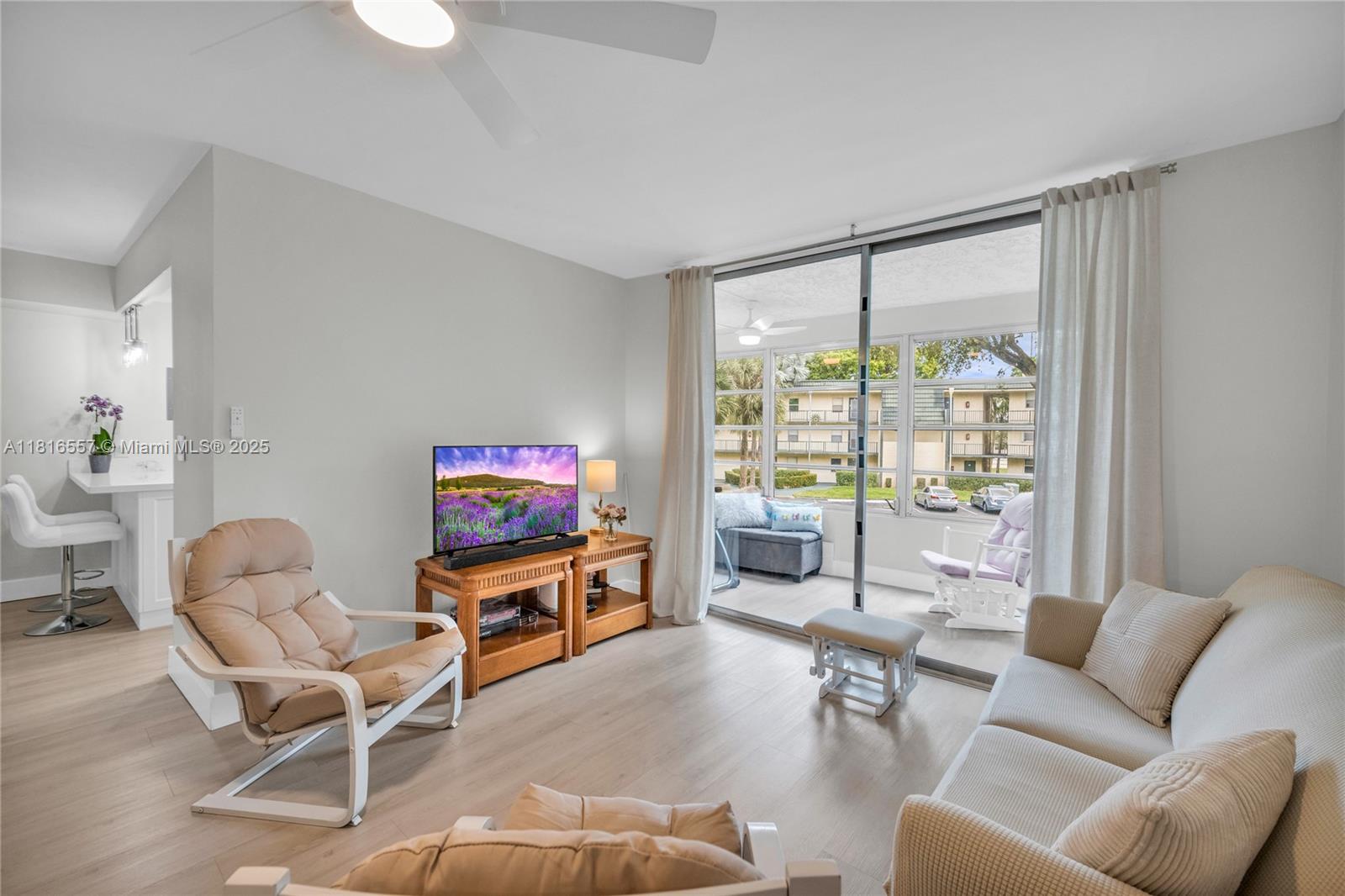 9091 Lime Bay Blvd #211, Tamarac, Florida image 19