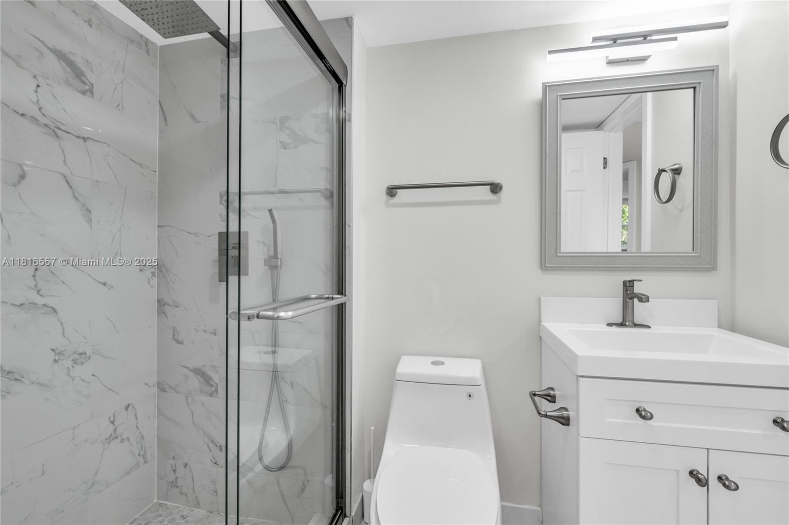 9091 Lime Bay Blvd #211, Tamarac, Florida image 30