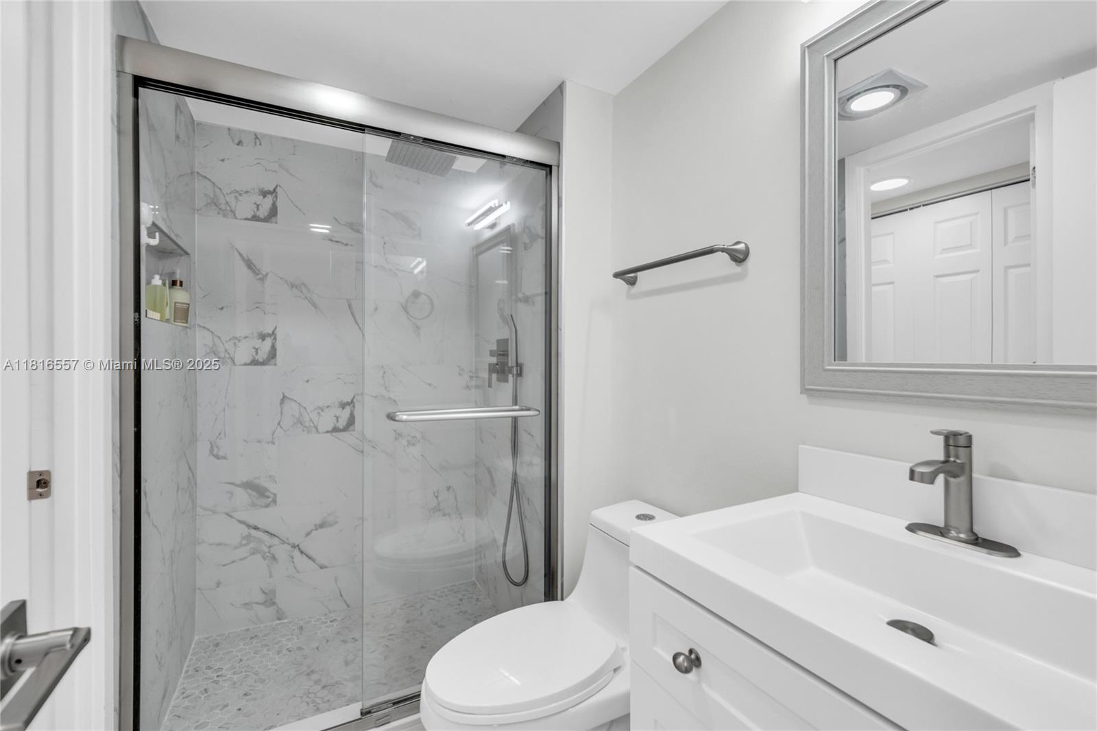 9091 Lime Bay Blvd #211, Tamarac, Florida image 31