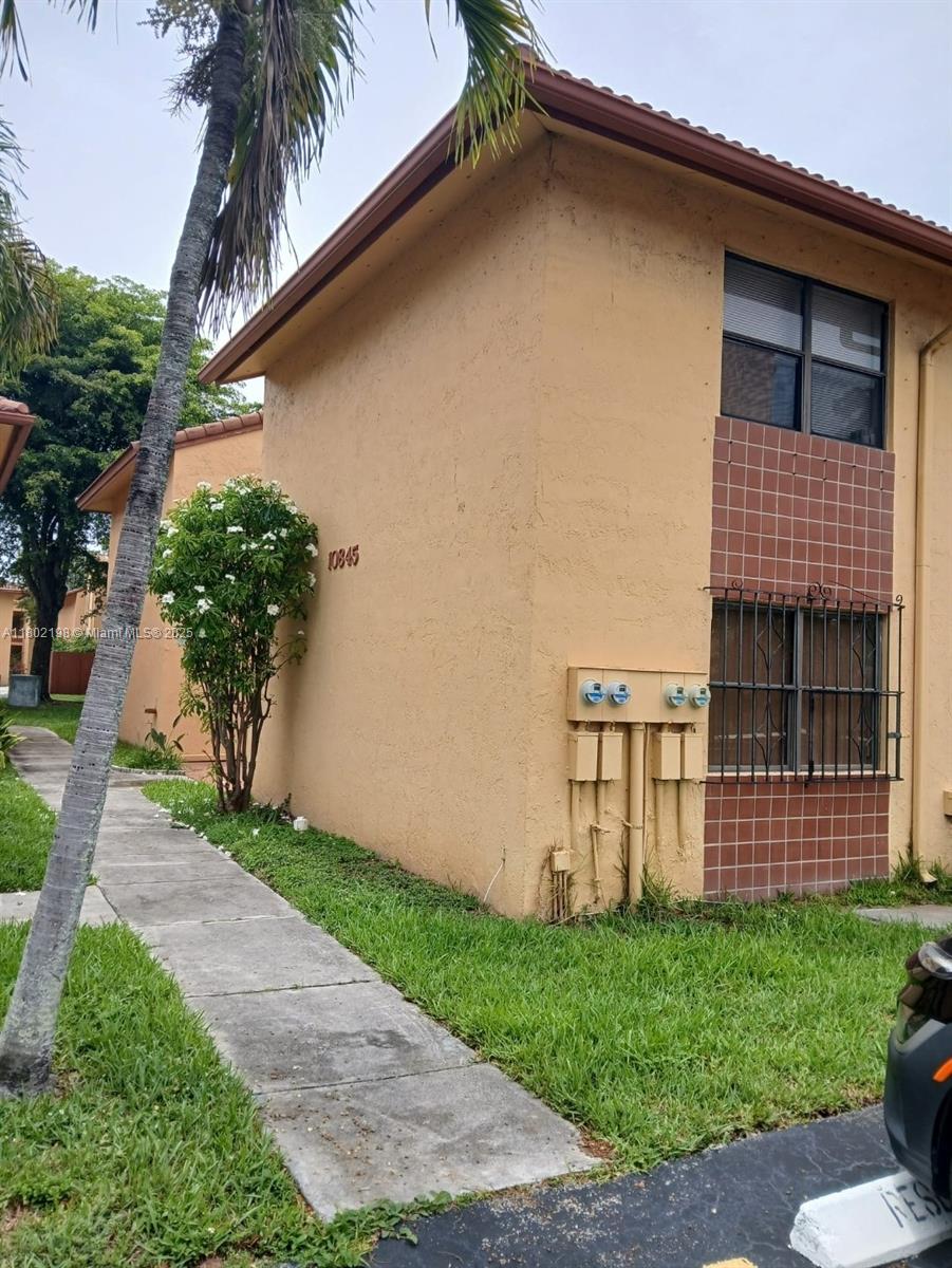 Property photo # 0