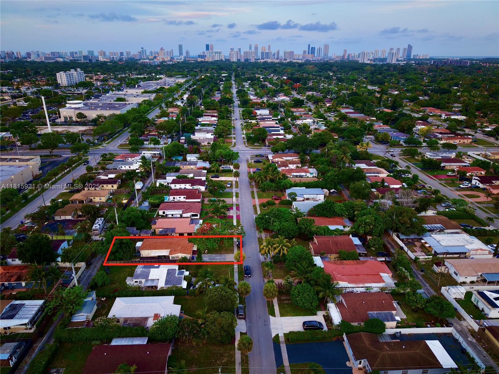 1435 NE 182nd St, North Miami Beach, Florida image 4