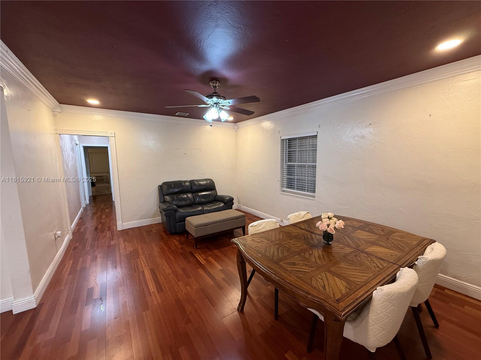 1435 NE 182nd St, North Miami Beach, Florida image 7