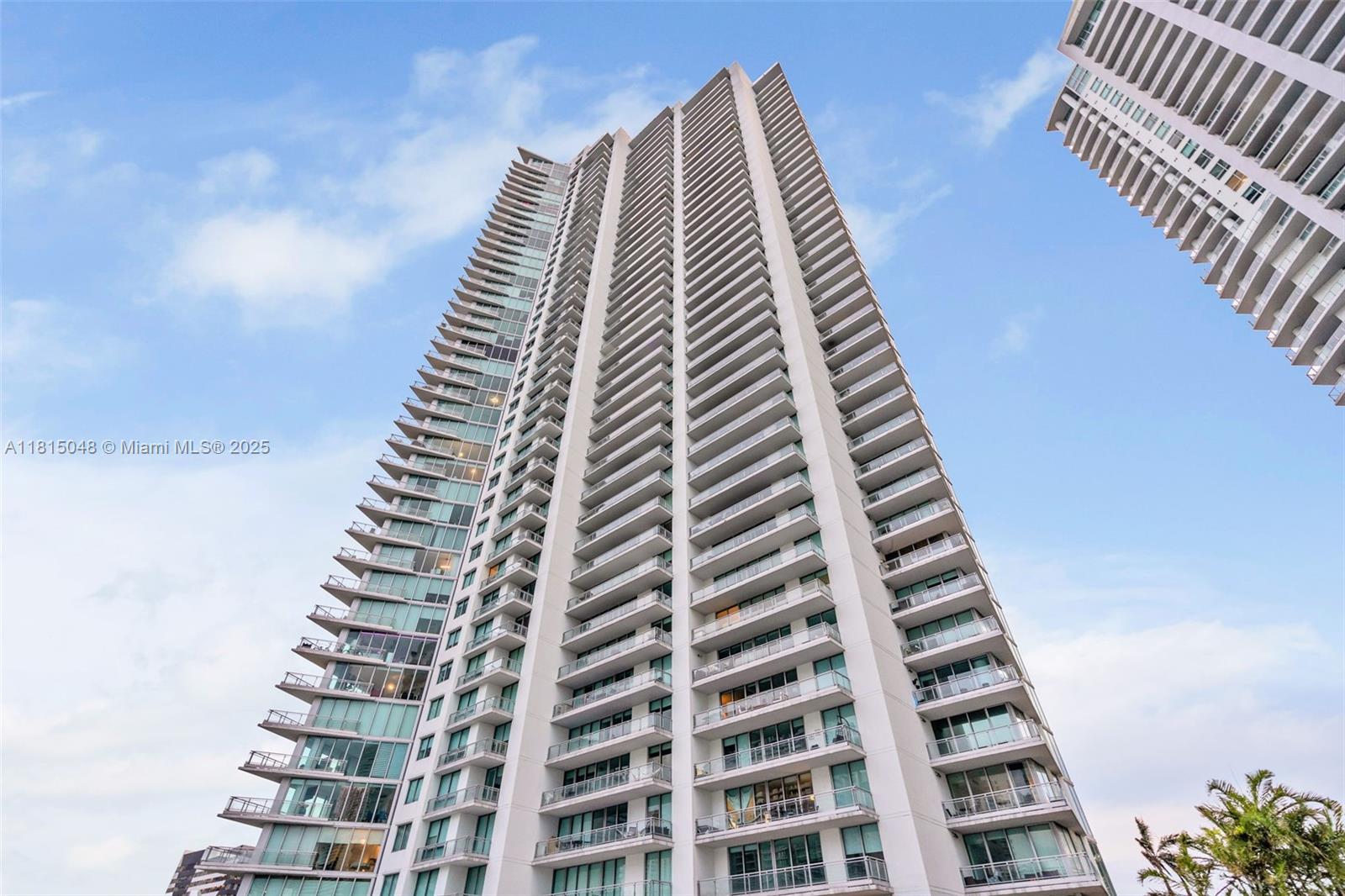 92 SW 3rd St #5204, Miami, Florida image 1