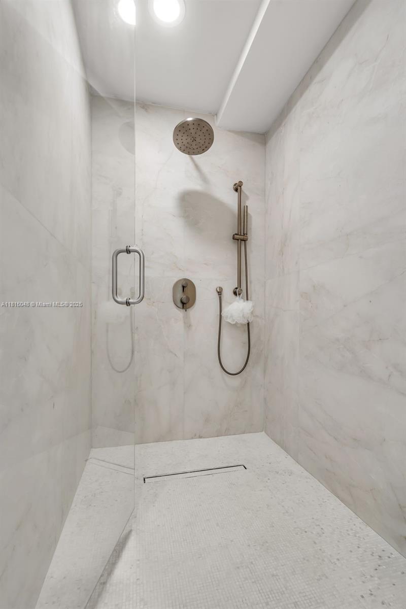 92 SW 3rd St #5204, Miami, Florida image 27