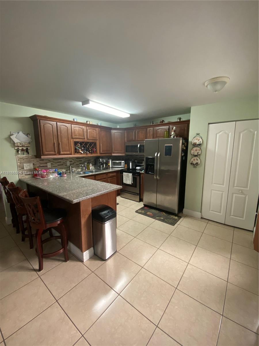 Property photo # 6