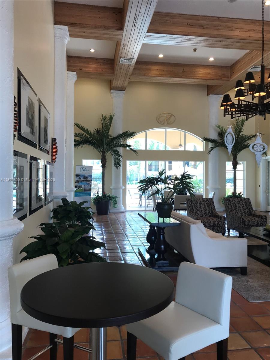 201 SW 116th Ave 22106