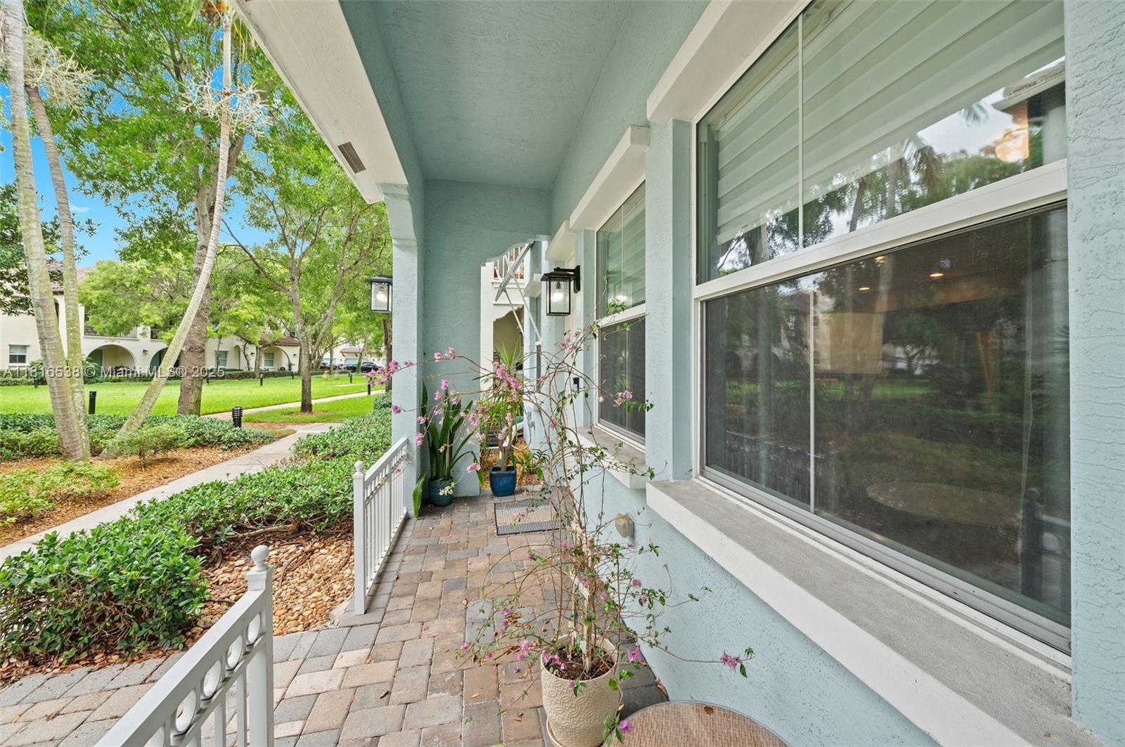 4164 Cascada Cir, Cooper City, Florida image 5