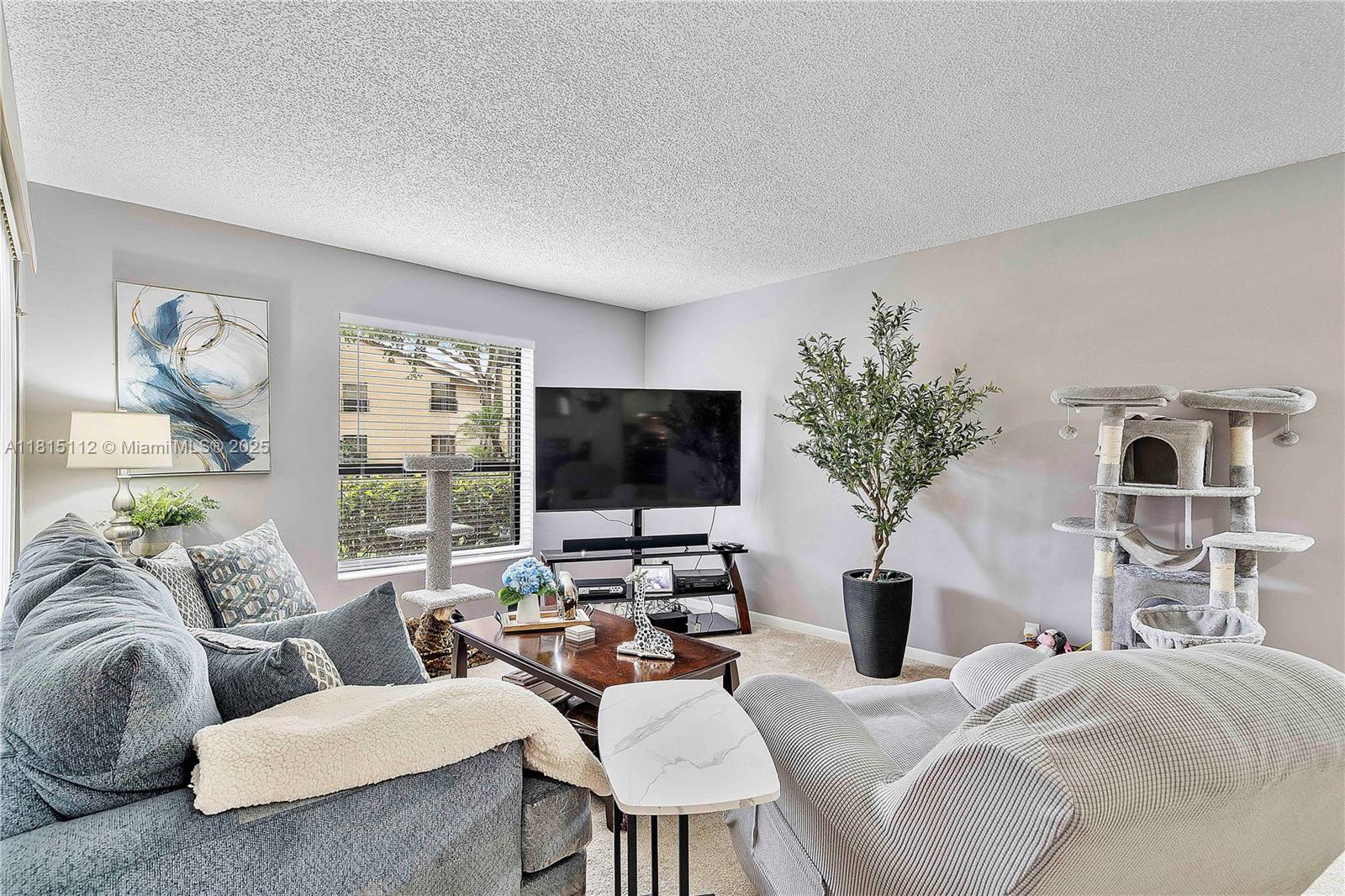 3773 Cocoplum Cir #3575, Coconut Creek, Florida image 12