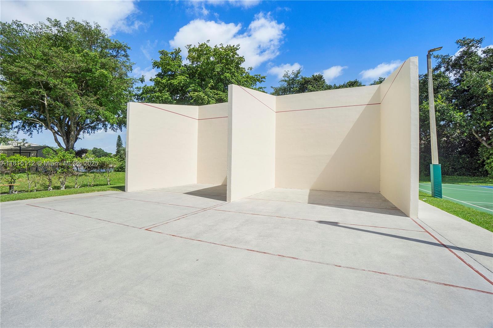 3773 Cocoplum Cir #3575, Coconut Creek, Florida image 39