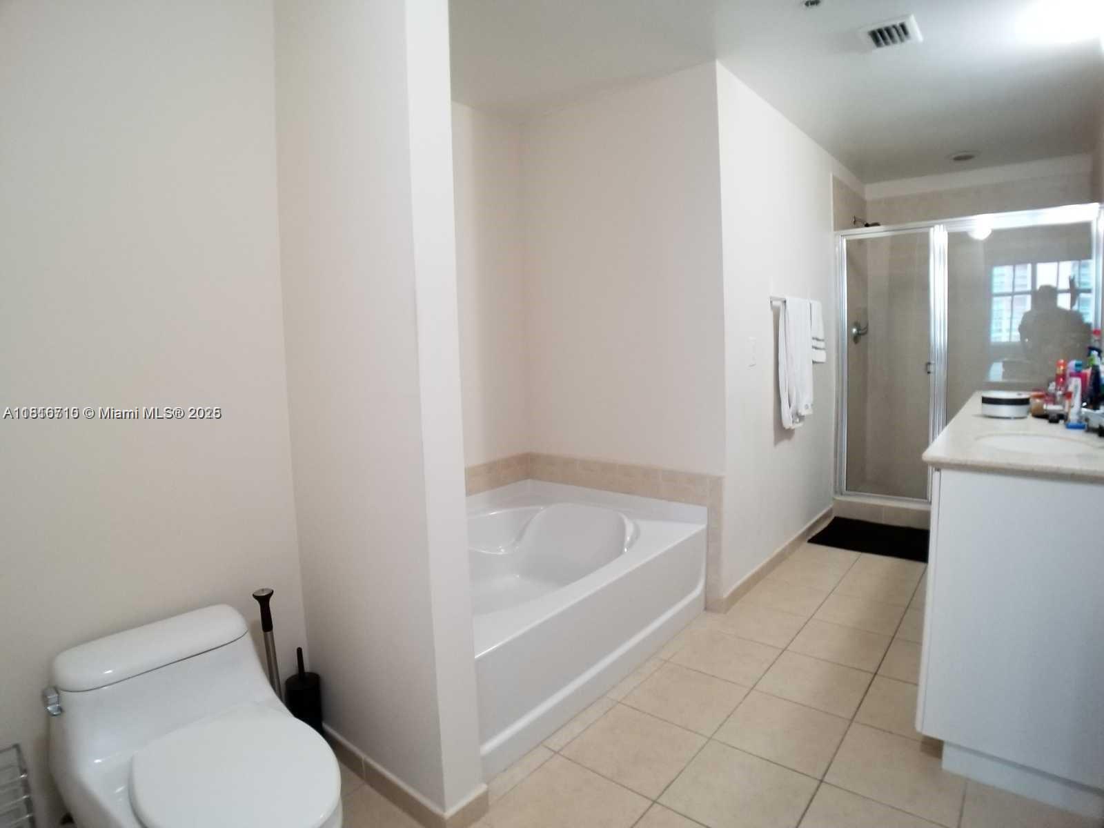 3340 NE 190th St #608, Aventura, Florida image 13