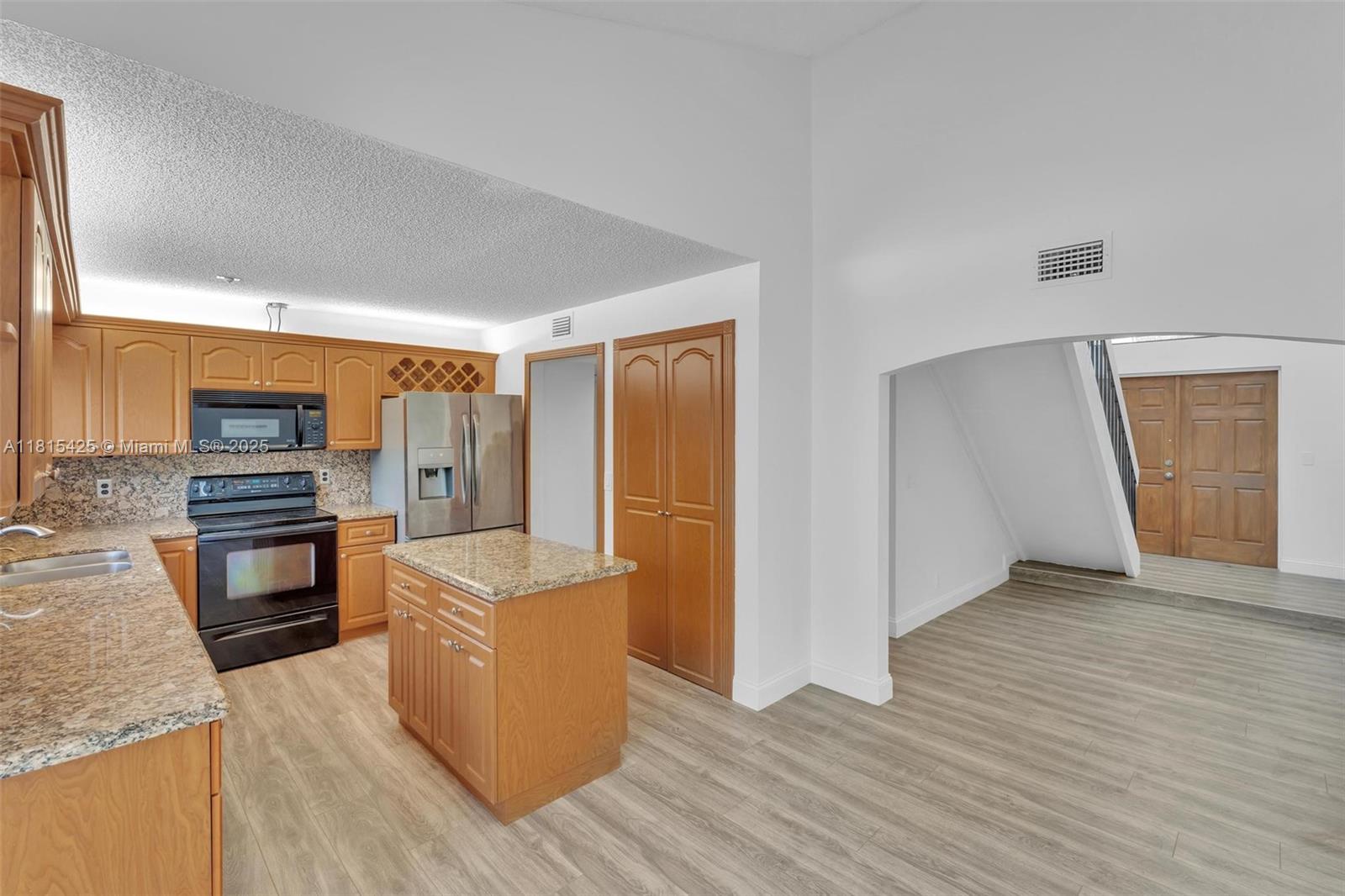 8713 SW 55th St, Cooper City, Florida image 15