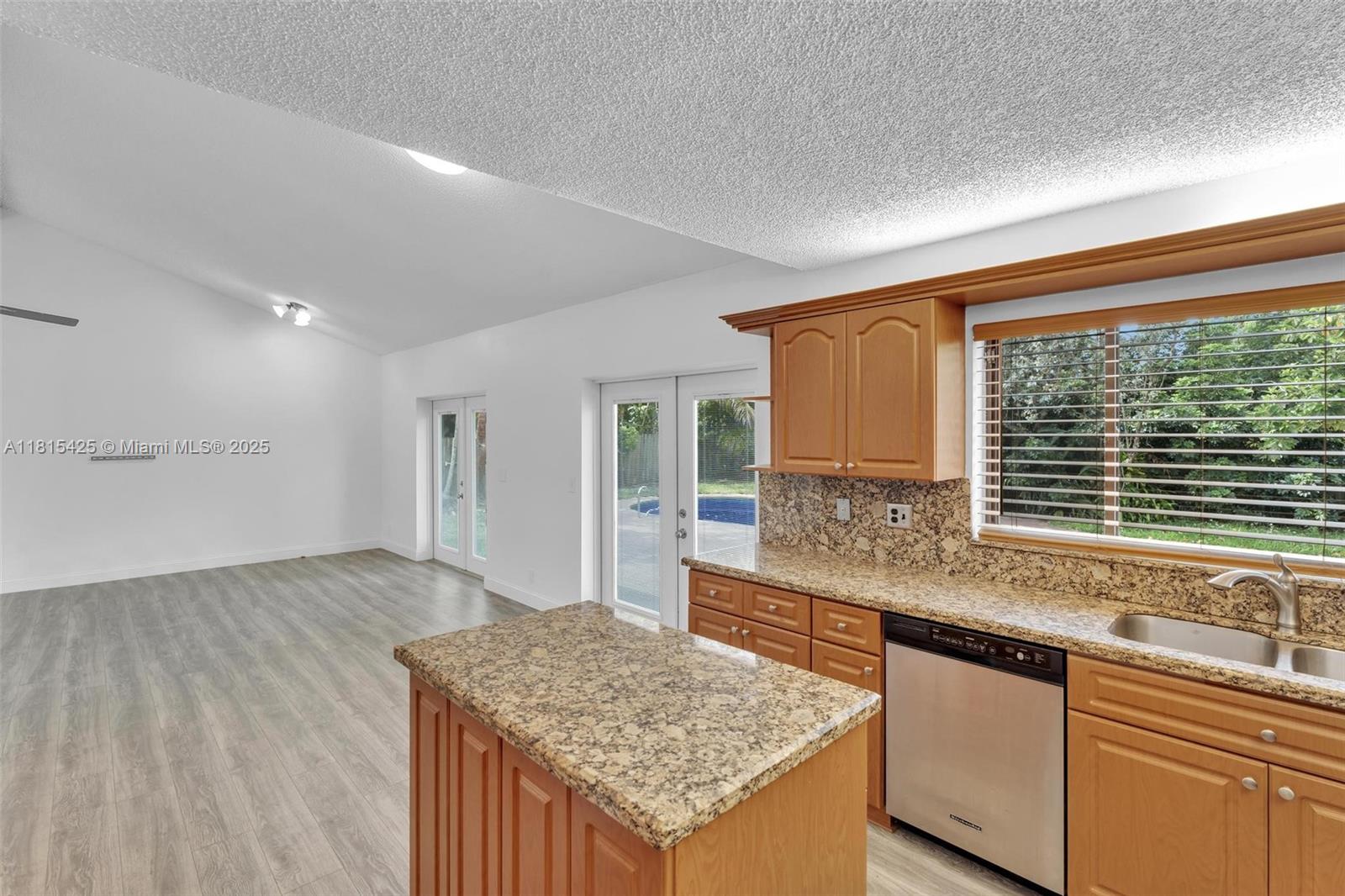 8713 SW 55th St, Cooper City, Florida image 17