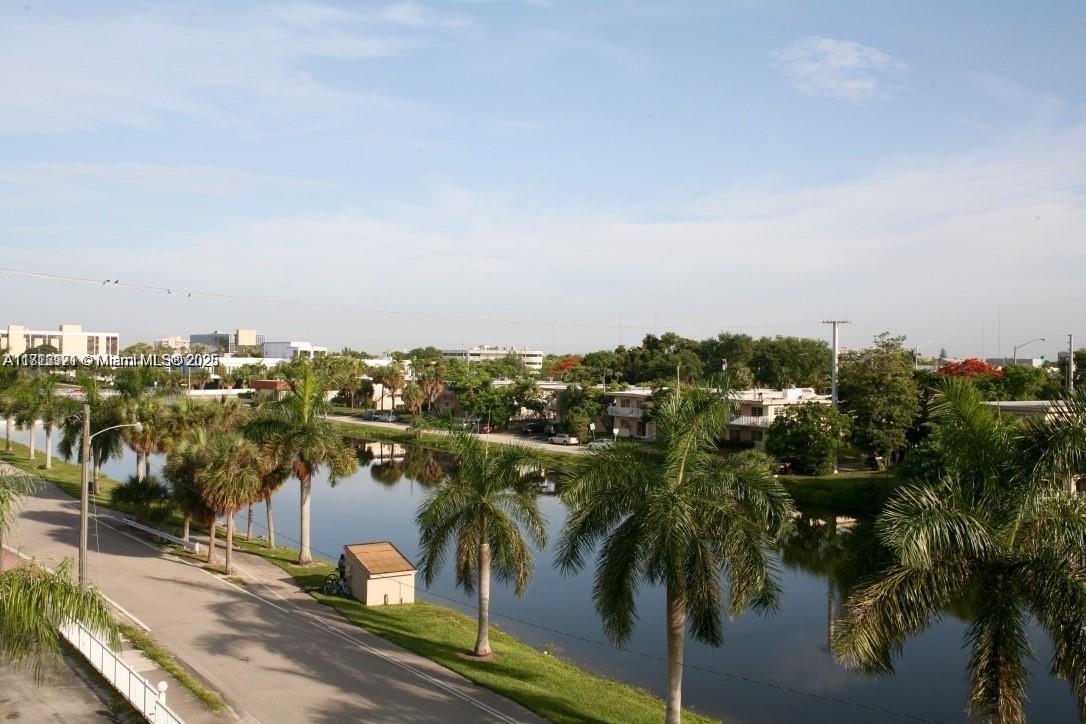 2025 164th St Unit 414, North Miami Beach, Florida 33162