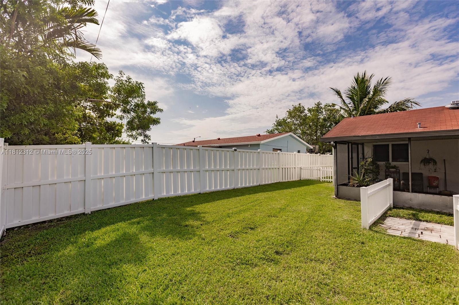 11370 NW 35th Pl, Sunrise, Florida image 30