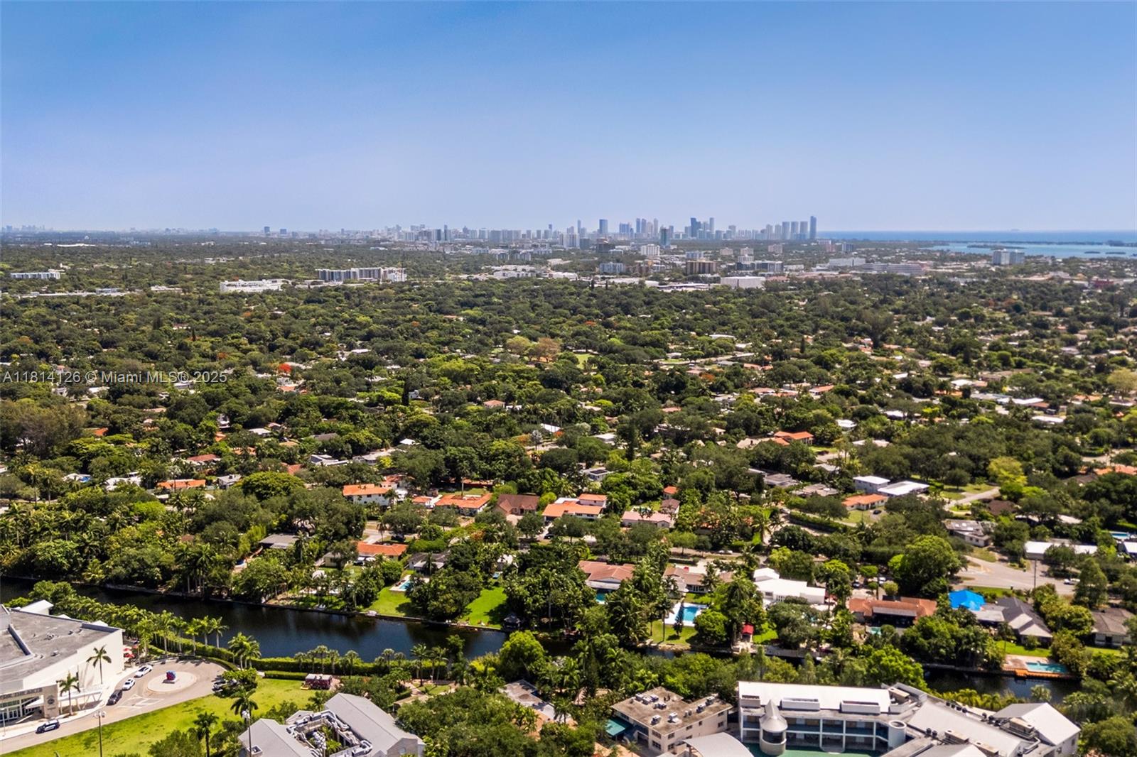 10801 Griffing Blvd, Biscayne Park, Florida image 7