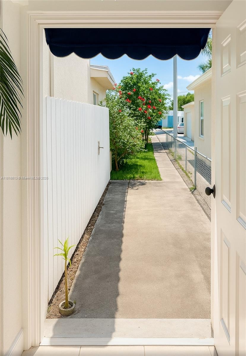 Property photo # 3