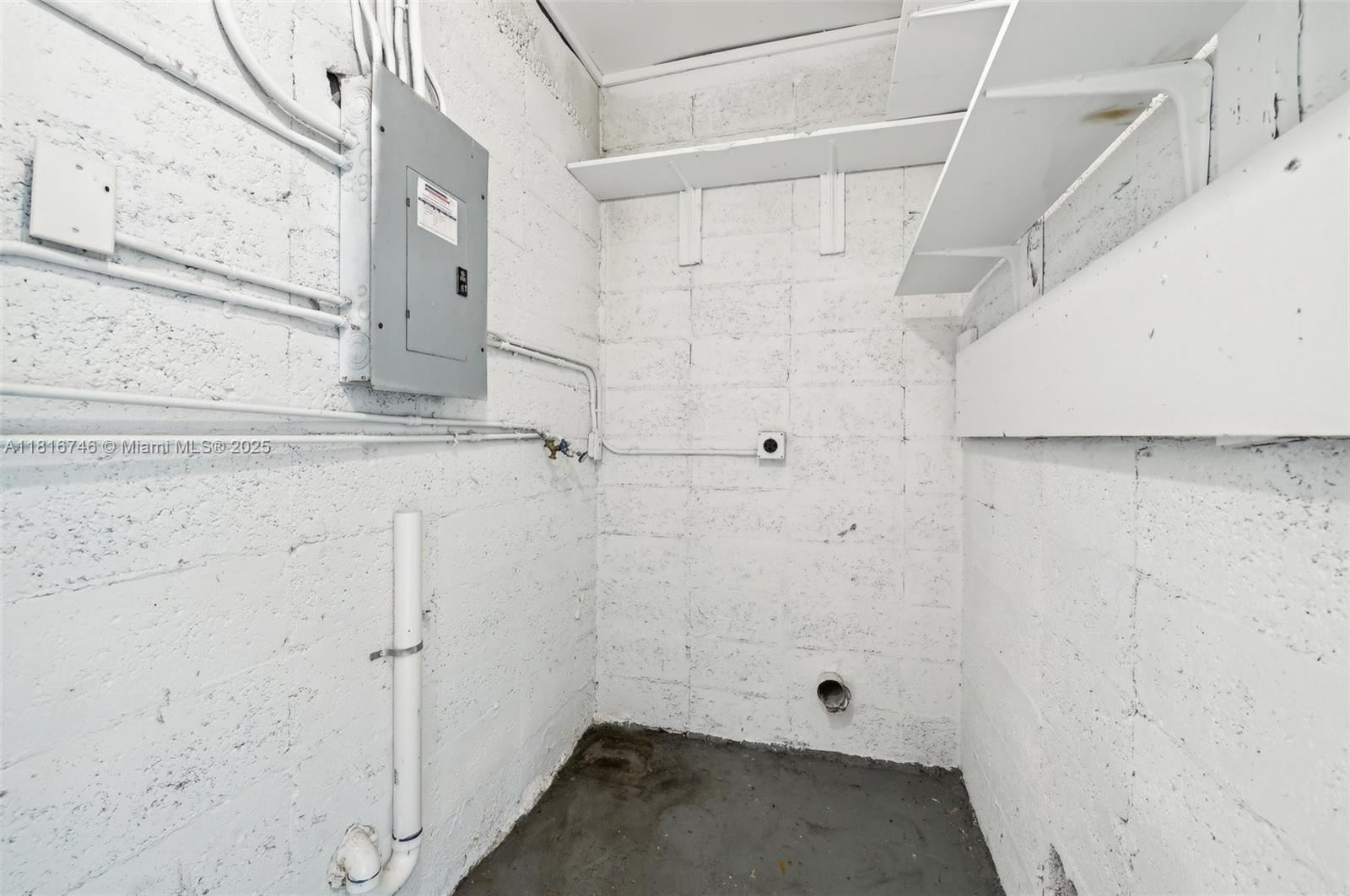 13800 Highland Dr #202, North Miami Beach, Florida image 19