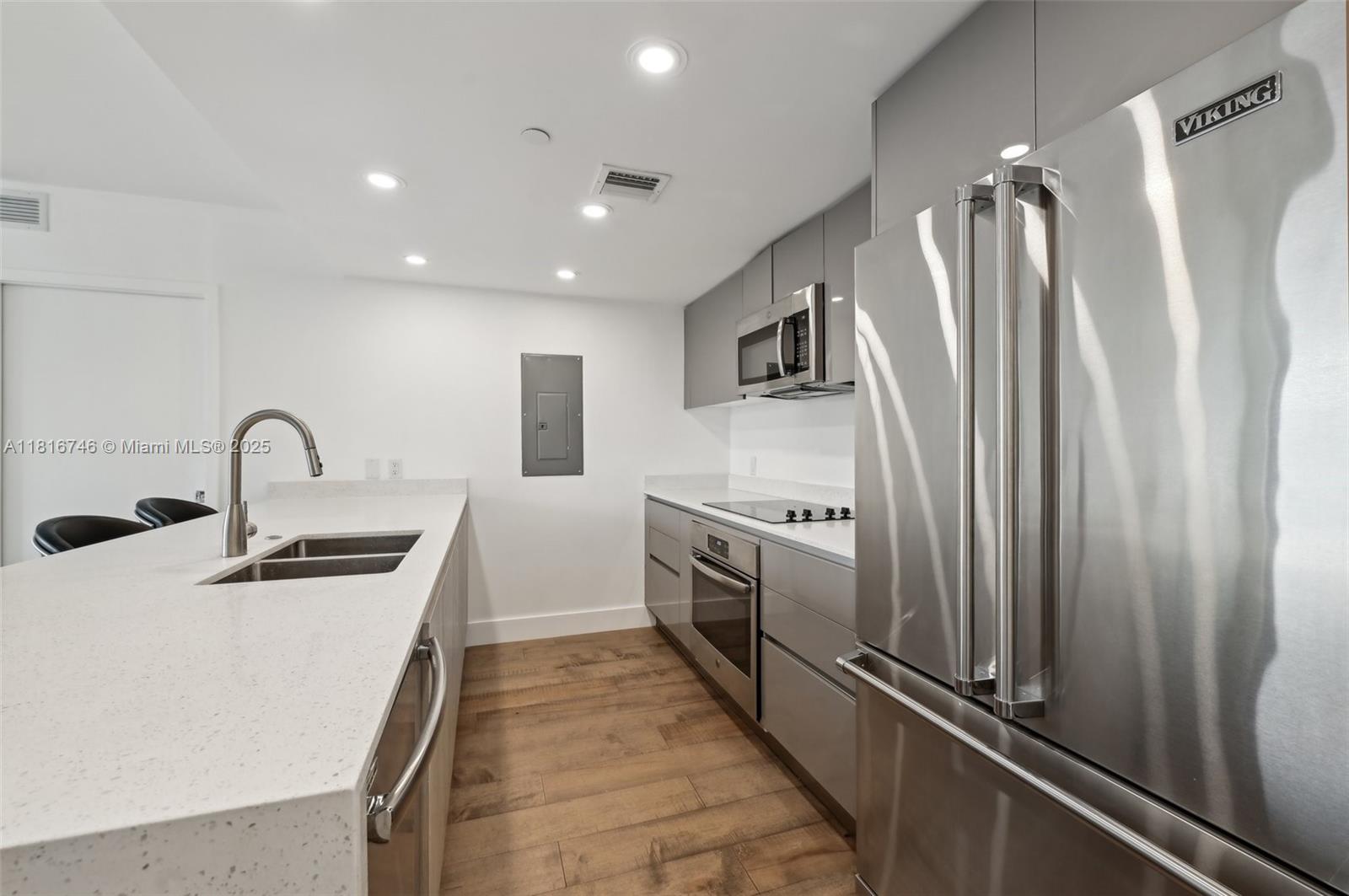 13800 Highland Dr #202, North Miami Beach, Florida image 22