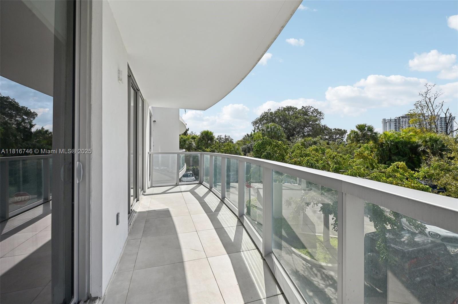 13800 Highland Dr #202, North Miami Beach, Florida image 24