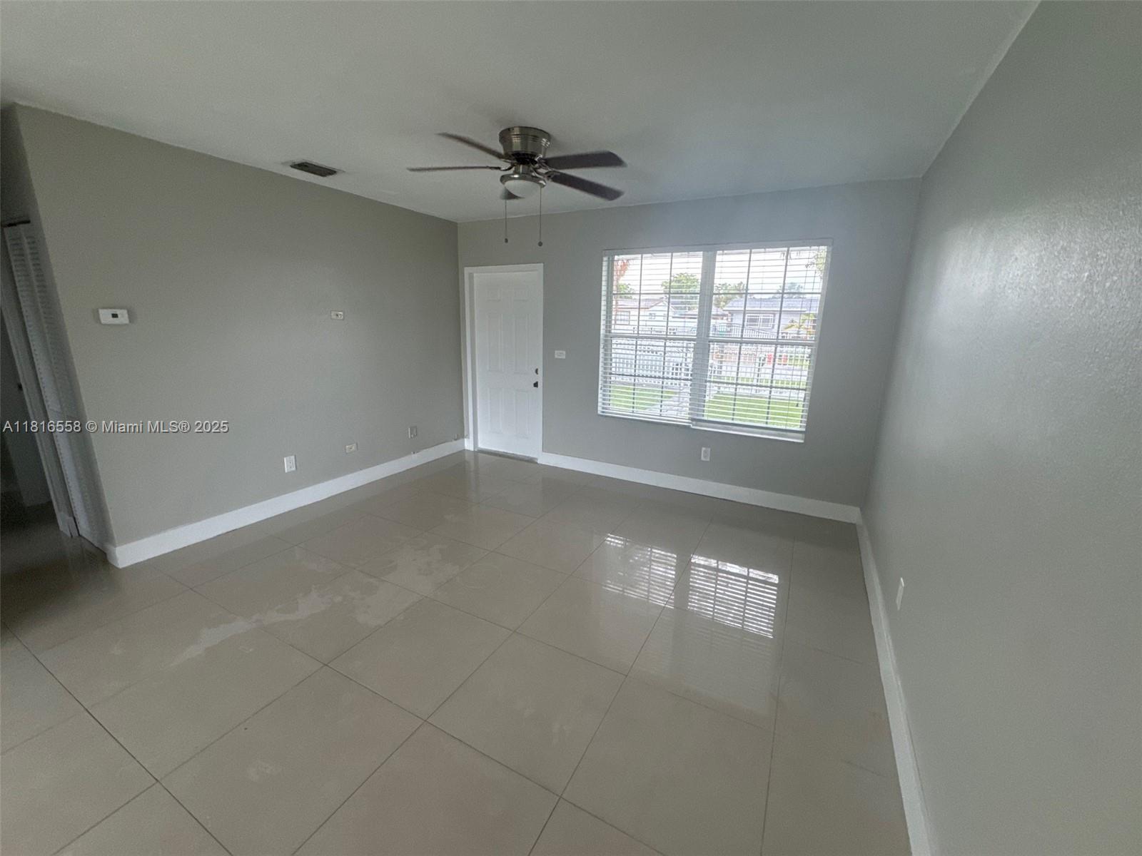 2560 NW 206th St, Miami Gardens, Florida image 4