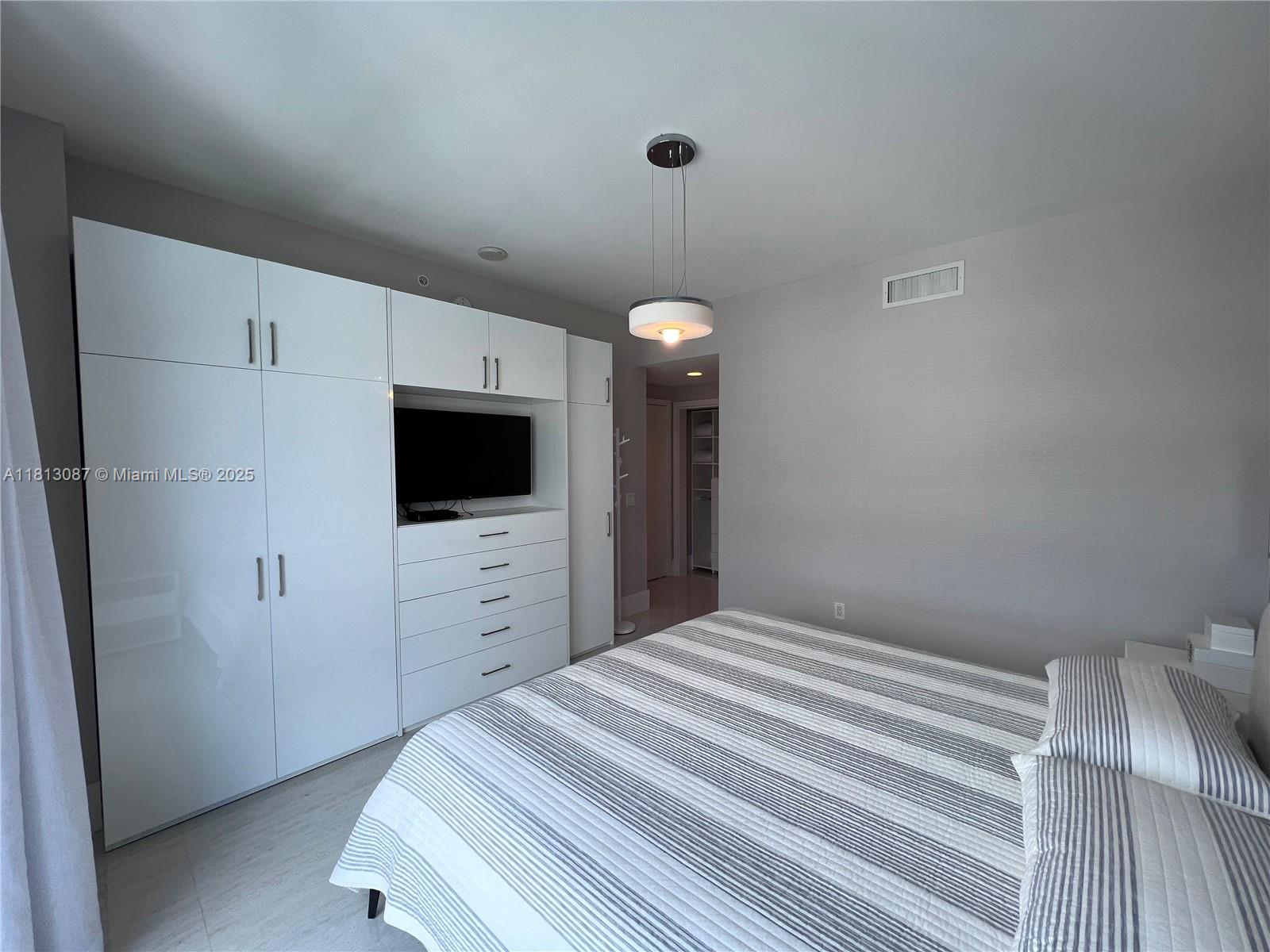 17301 Biscayne Blvd #1402, North Miami Beach, Florida image 13