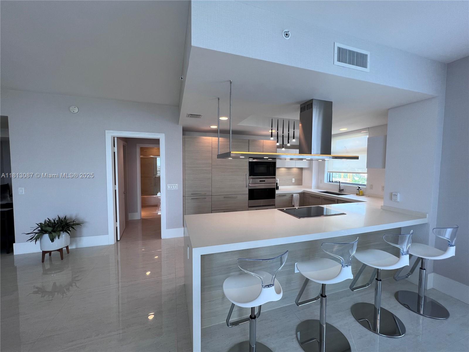 17301 Biscayne Blvd #1402, North Miami Beach, Florida image 24