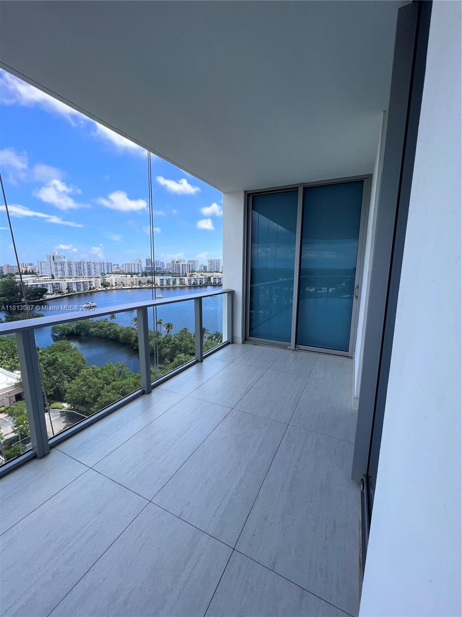 17301 Biscayne Blvd #1402, North Miami Beach, Florida image 4