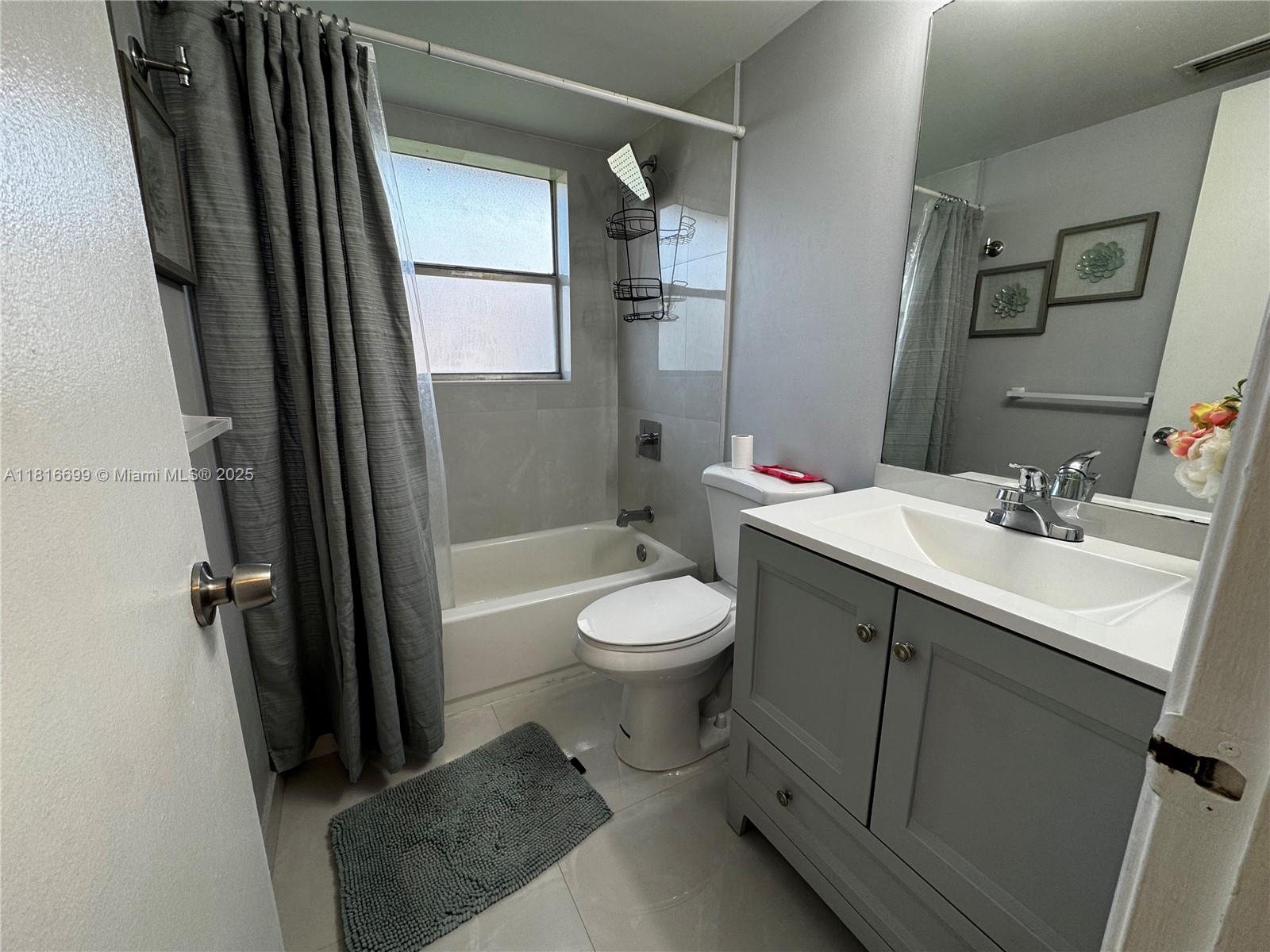 10052 Twin Lakes Dr #37-G, Coral Springs, Florida image 16