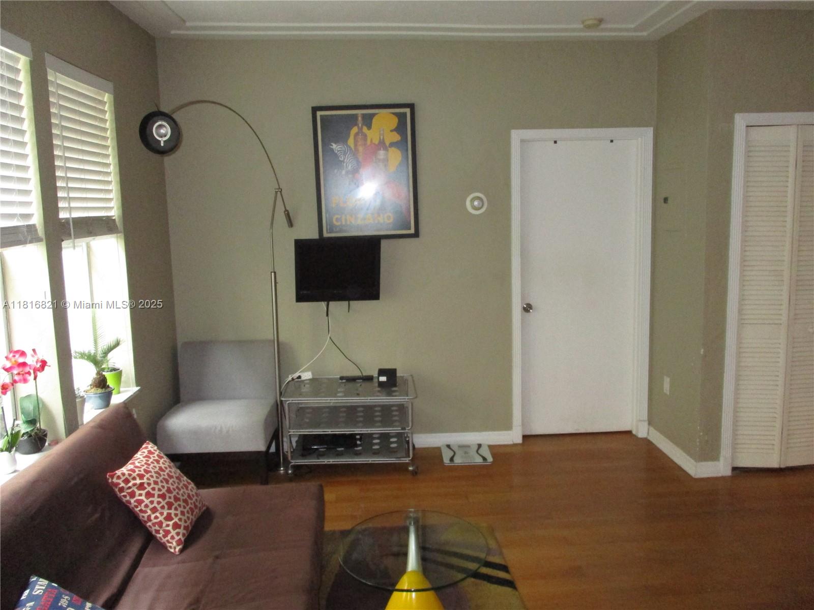 Property photo # 9