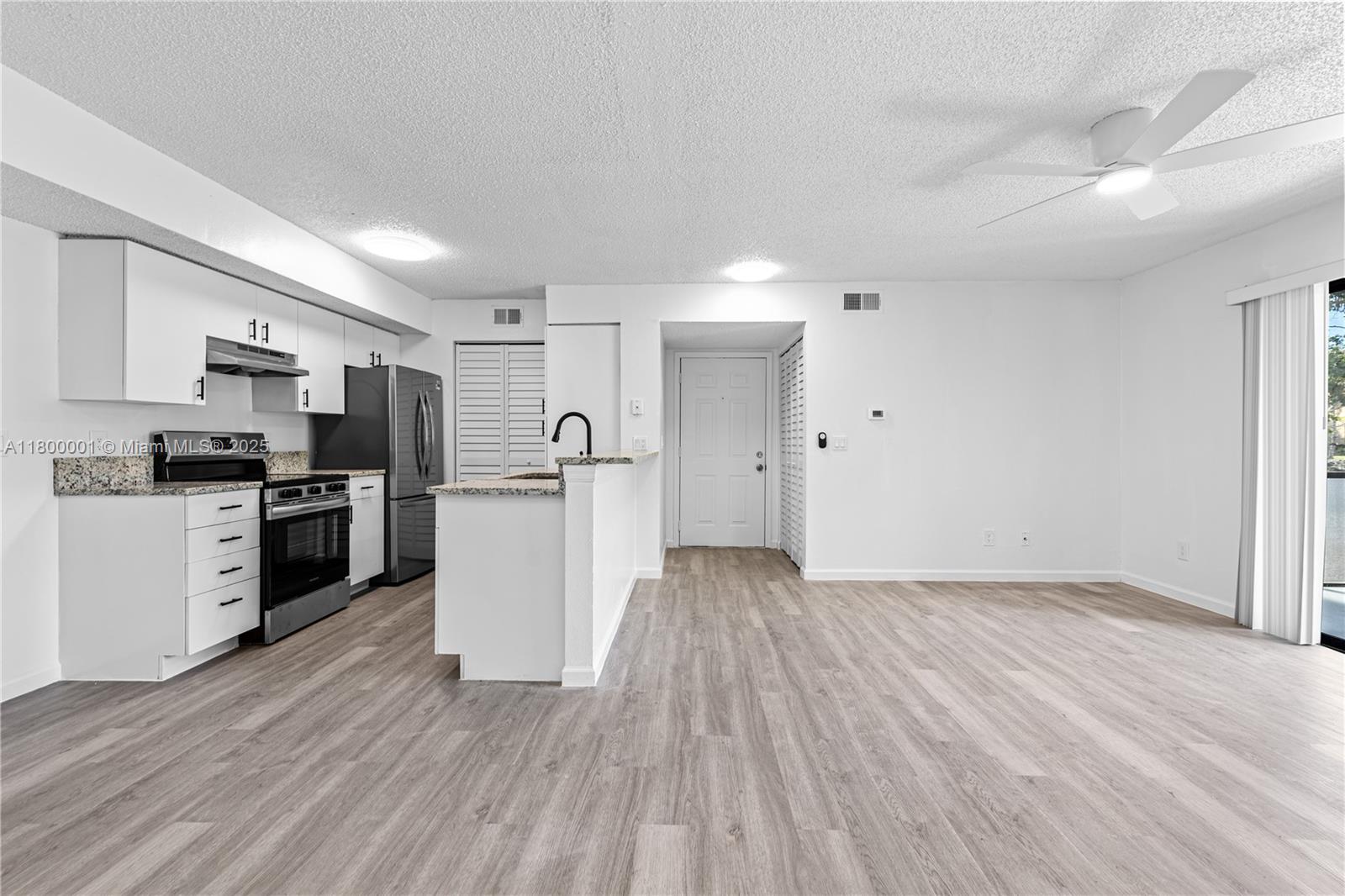 2094 Arbour Walk #318, Naples, Florida image 10